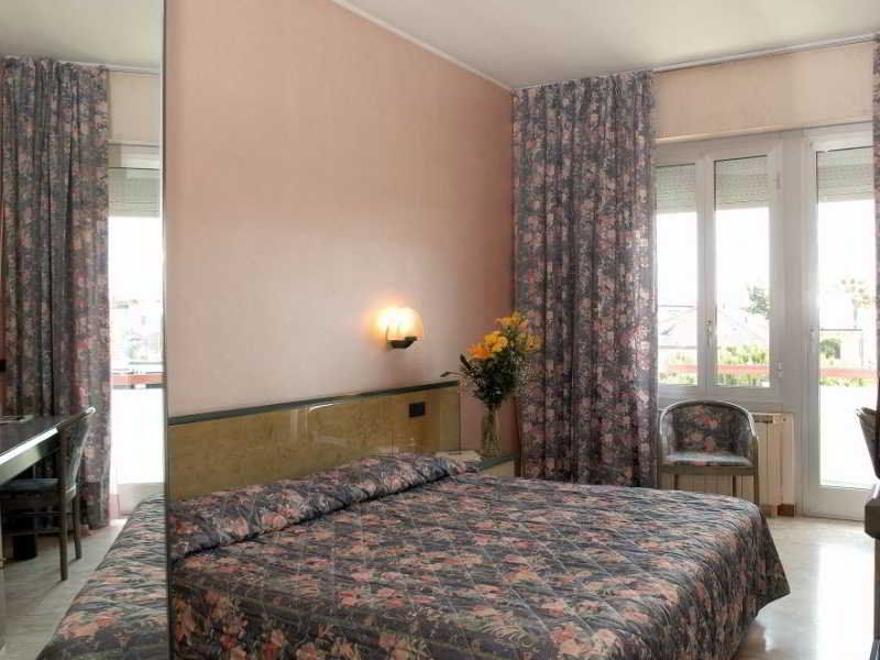 Hotel Cristallo Varazze Pokój zdjęcie
